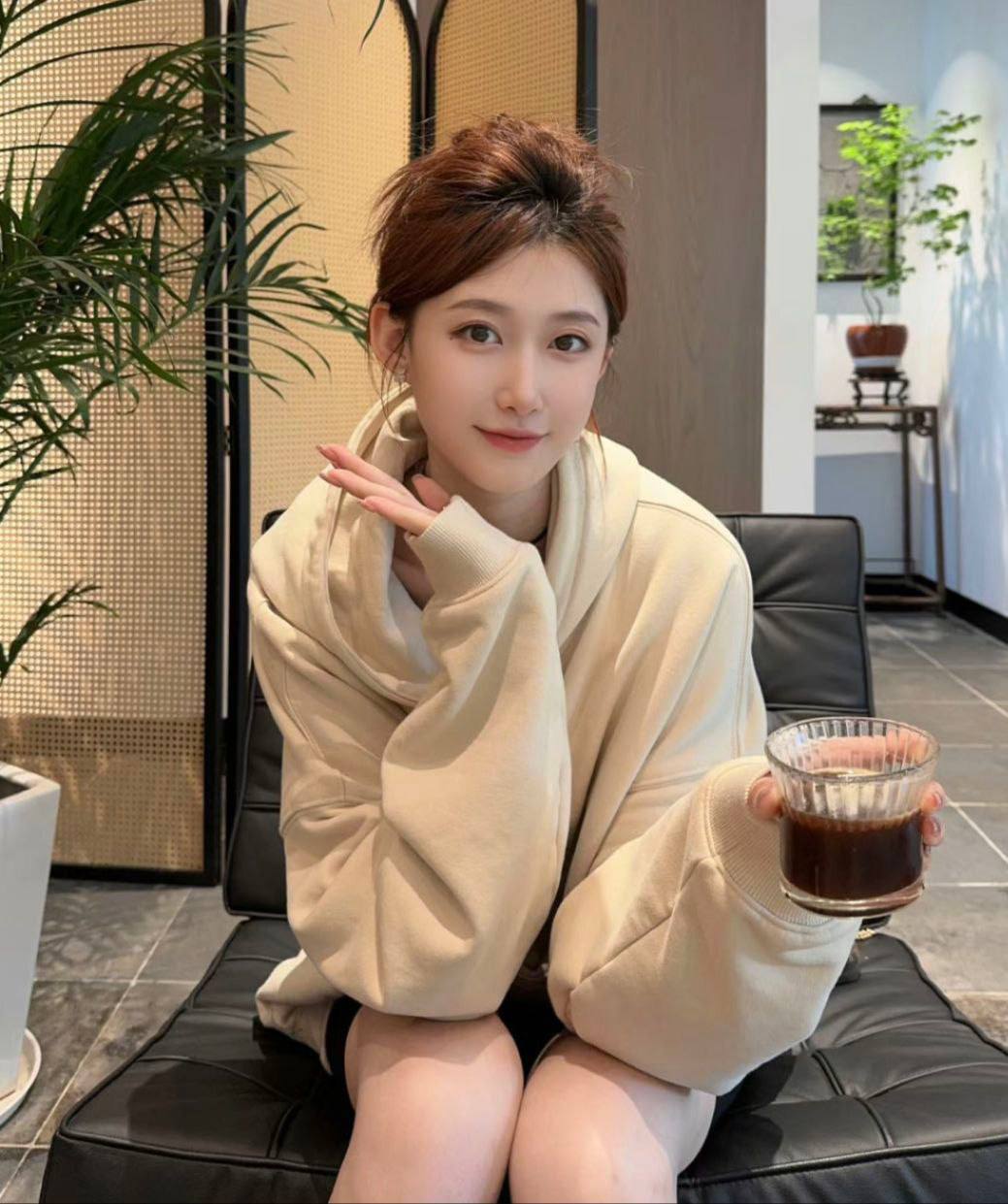 纽约哥大学生cindy