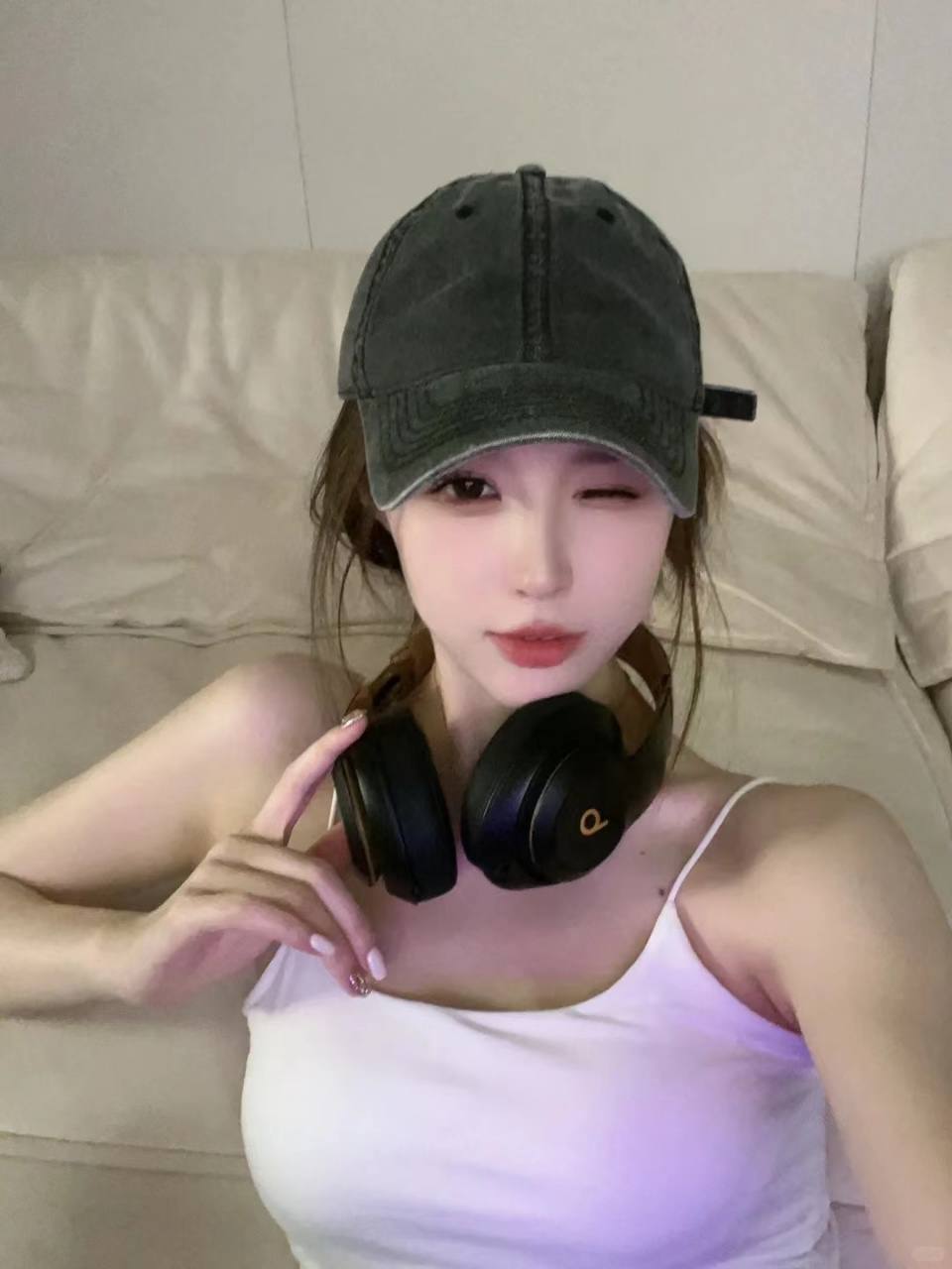 高冷御姐Vana