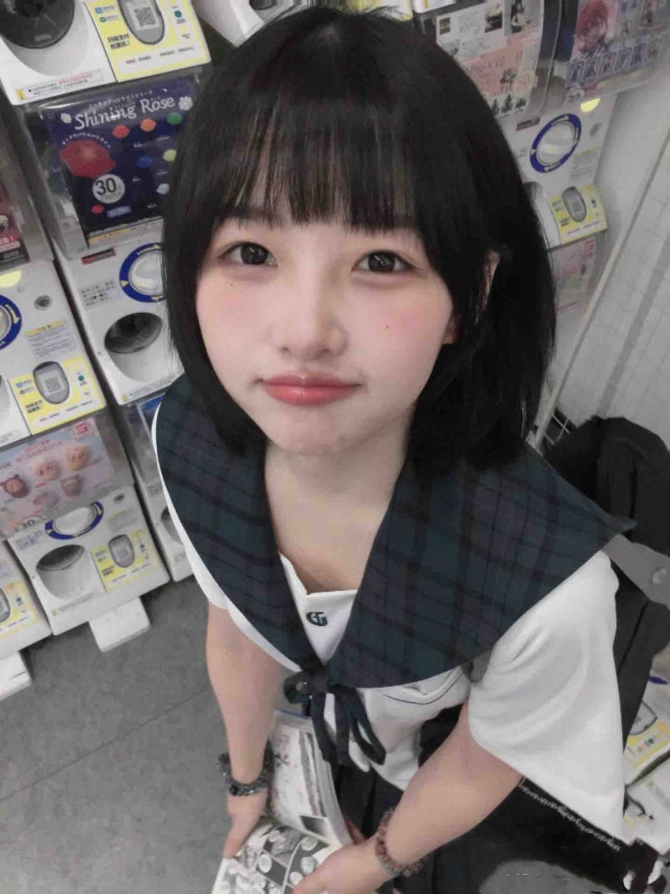 清新少女Lyna