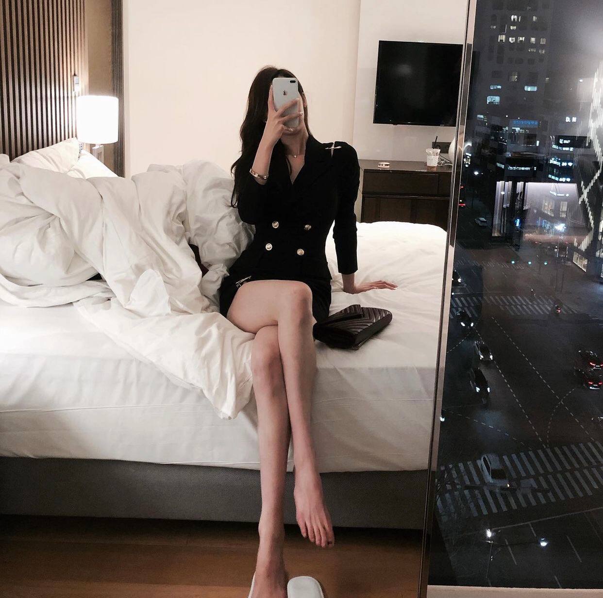 广告签约模特Clea