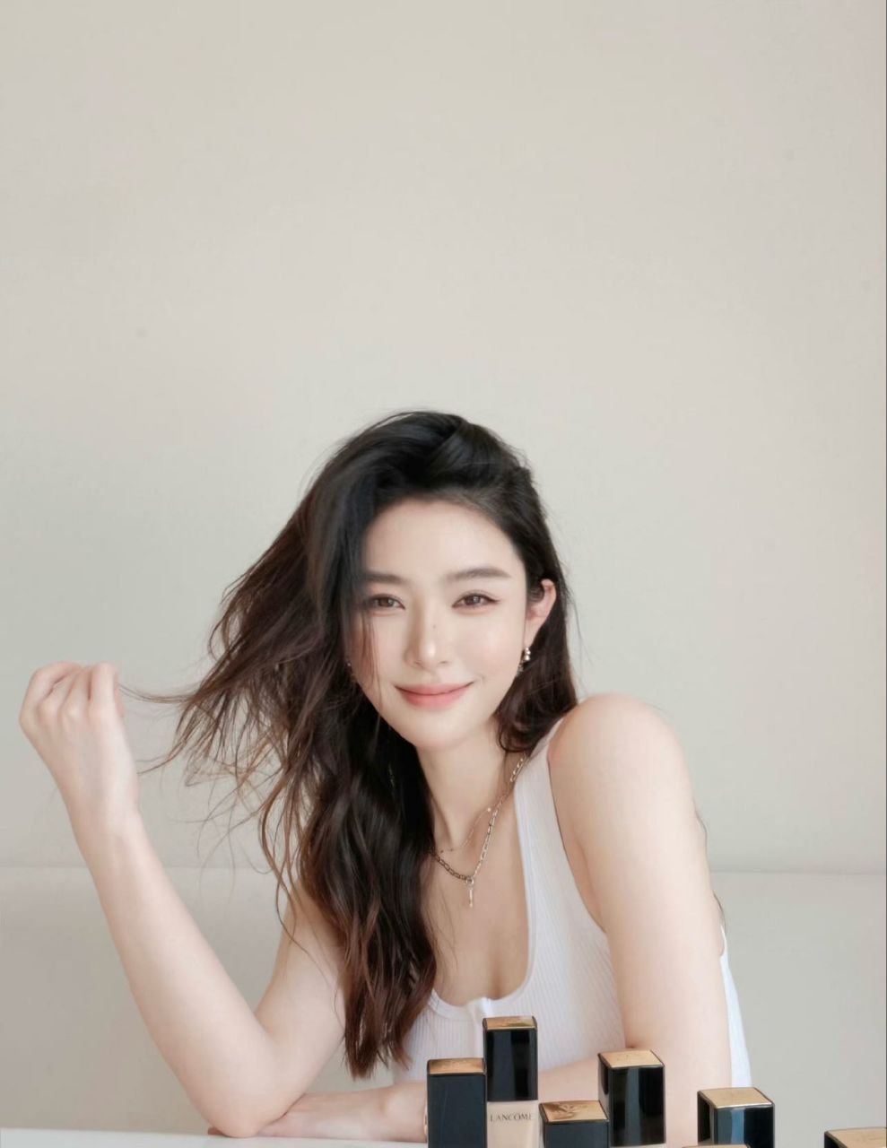 广告模特依澜
