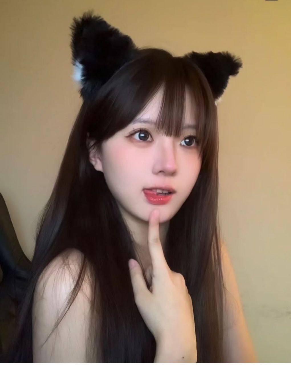 天然美素颜绫瑶