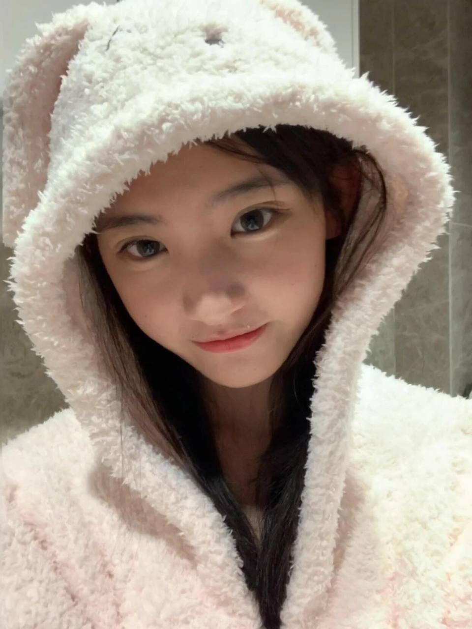 清纯灵动学妹Eloise