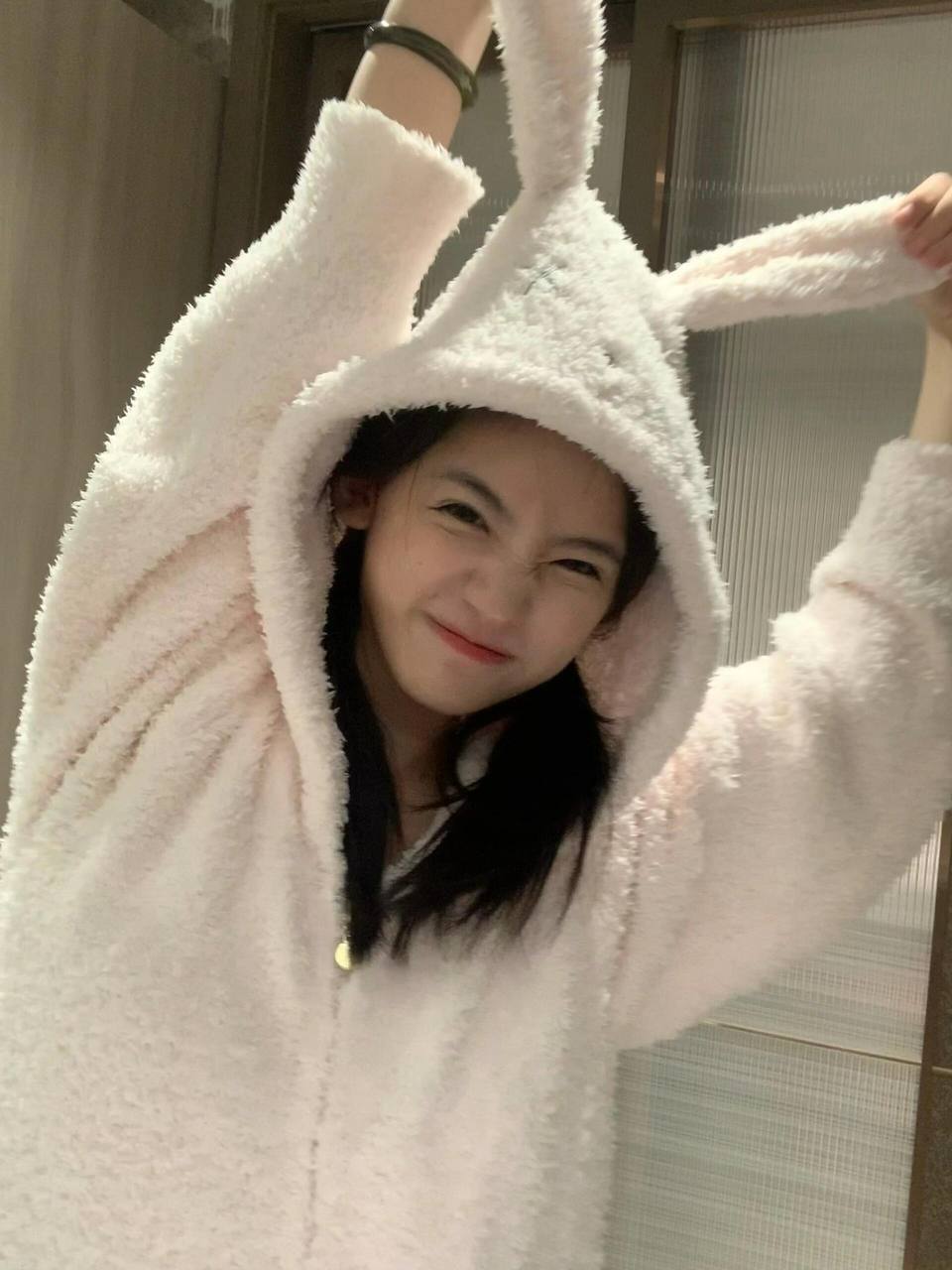 清纯灵动学妹Eloise