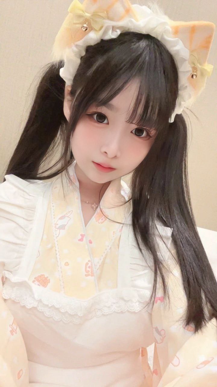 幼齿萝莉沁妍