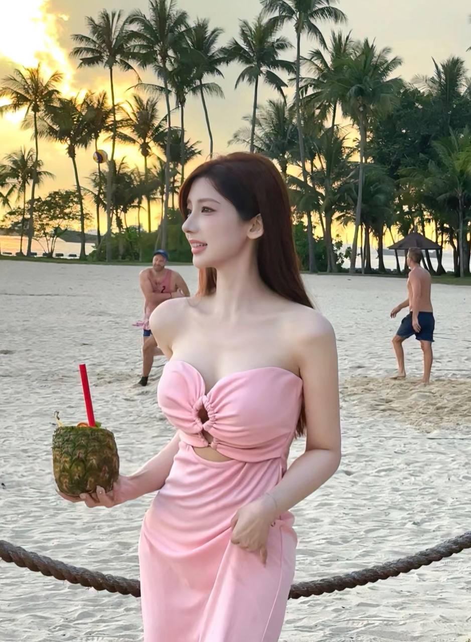 身材曼妙模特Lisse