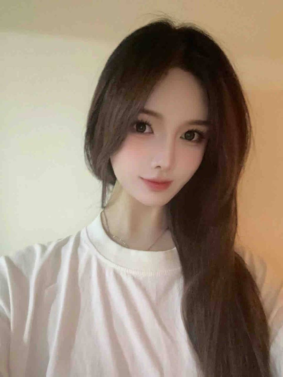 天生尤物Nyria