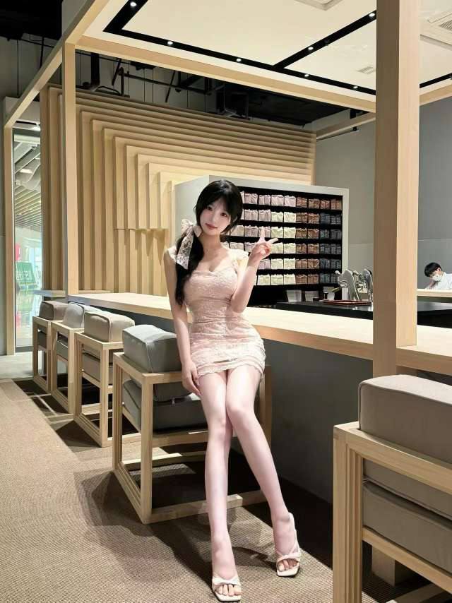 甜美热情女友Xyria