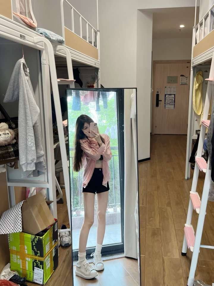 邻家乖乖女Rilyn