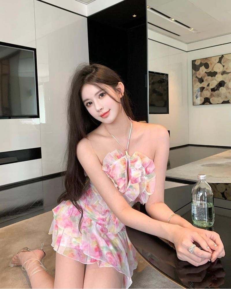 带刺小玫瑰Zirie