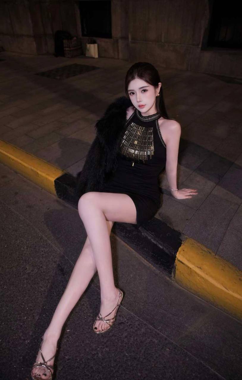 你的极品女友Enira