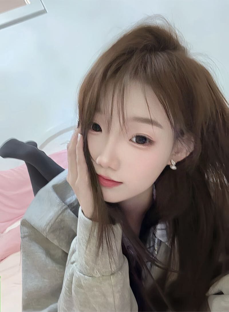 清纯可爱在读生Uraya