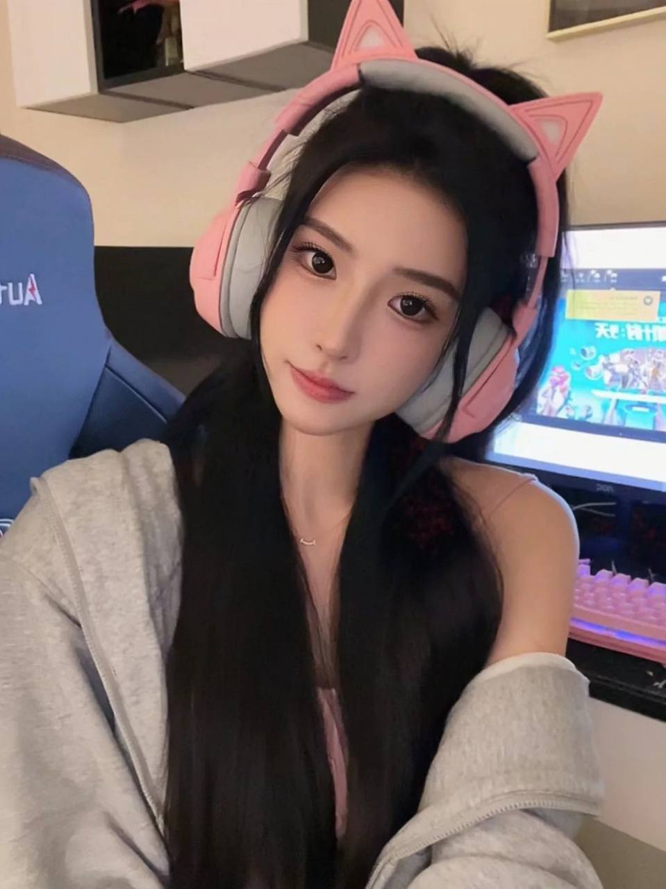 清新气质邻家妹妹Wiora