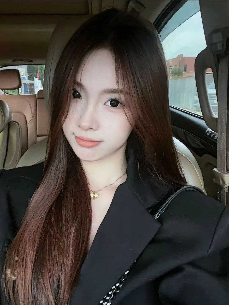 骨感风小姐姐Gwena