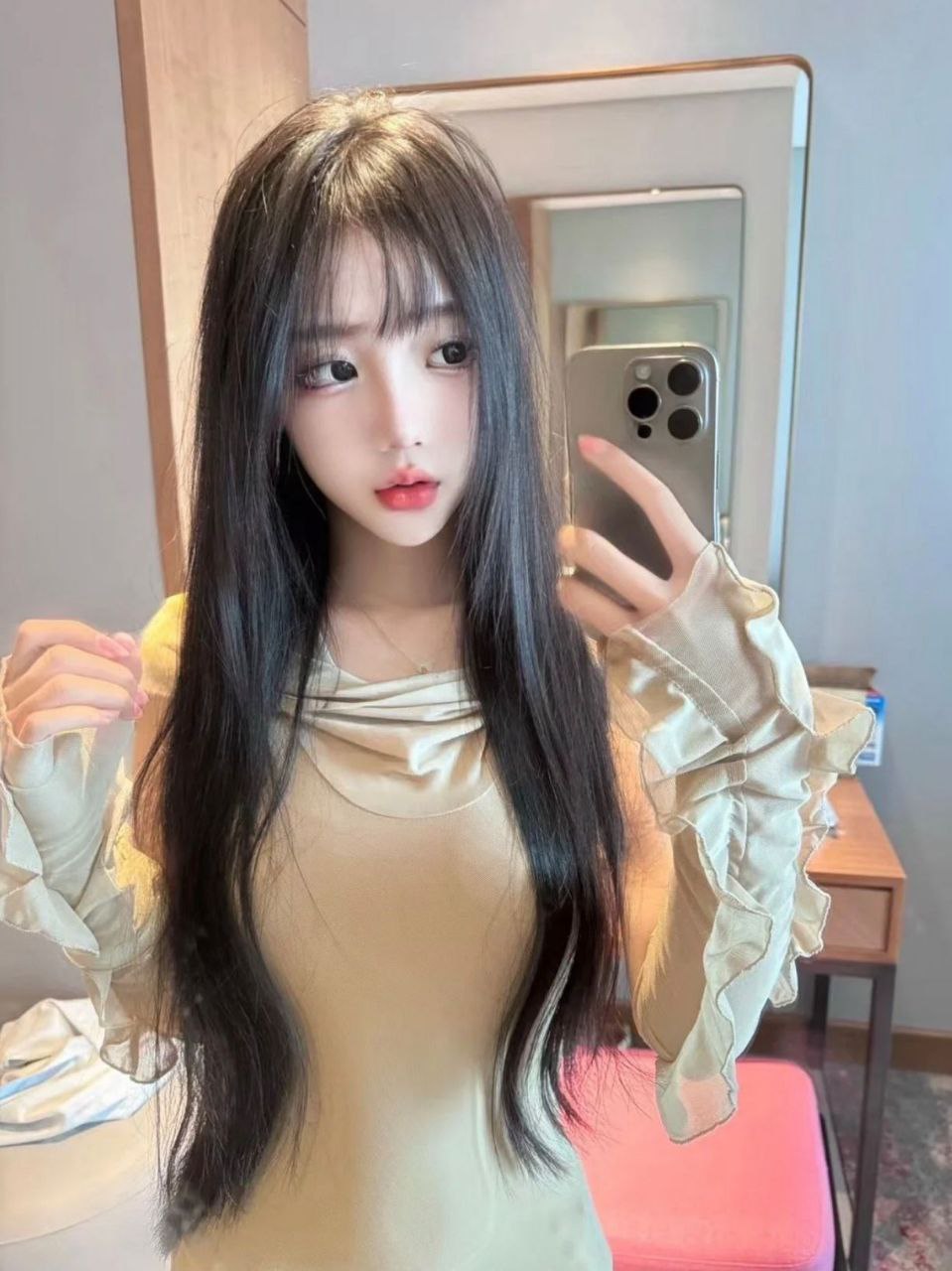 精致小脸蛋Denya