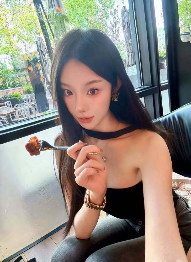 电影学院校花Mirey