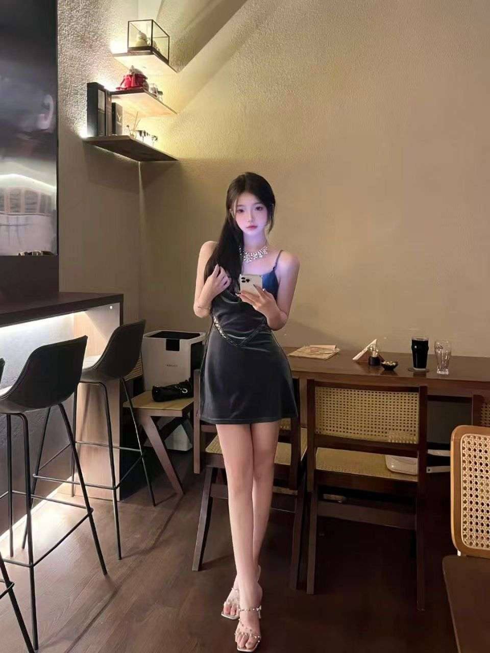 你的专属女友若妍