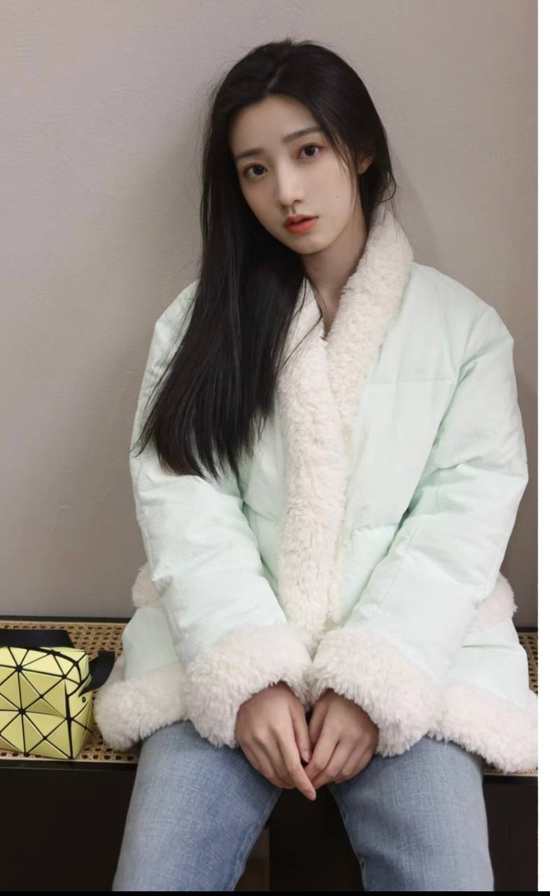 艺术系校花女神Meira