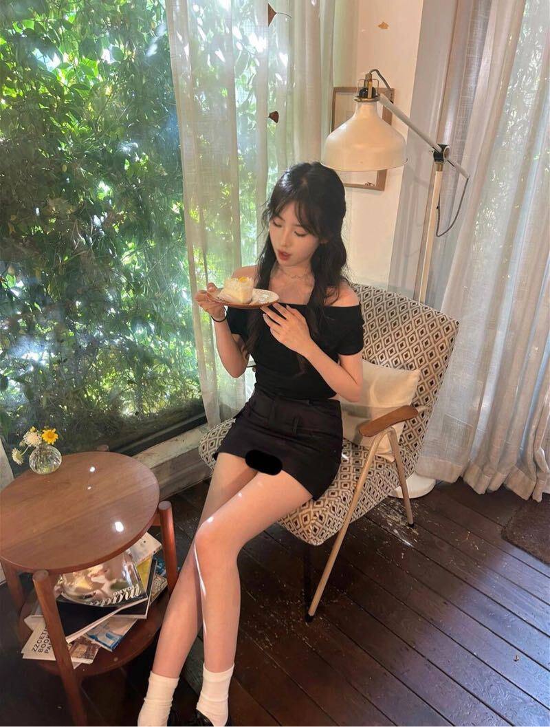 骨感纤细小姐姐Meria