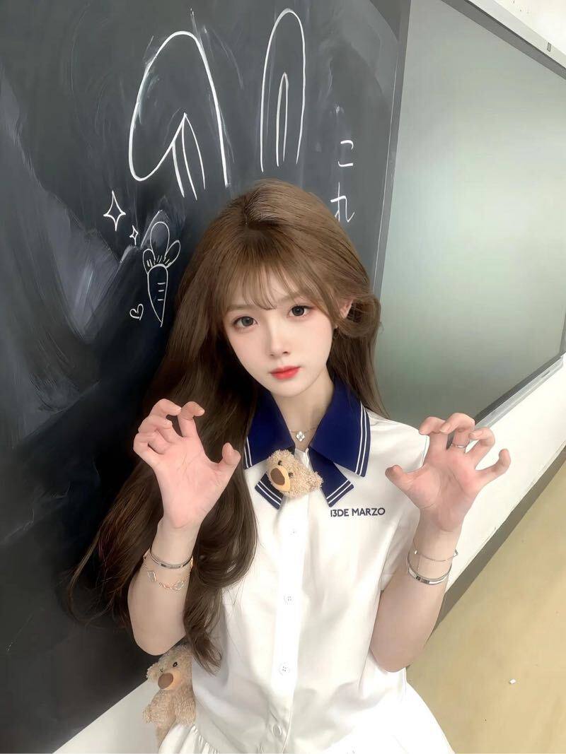 小巧玲珑女友Danie