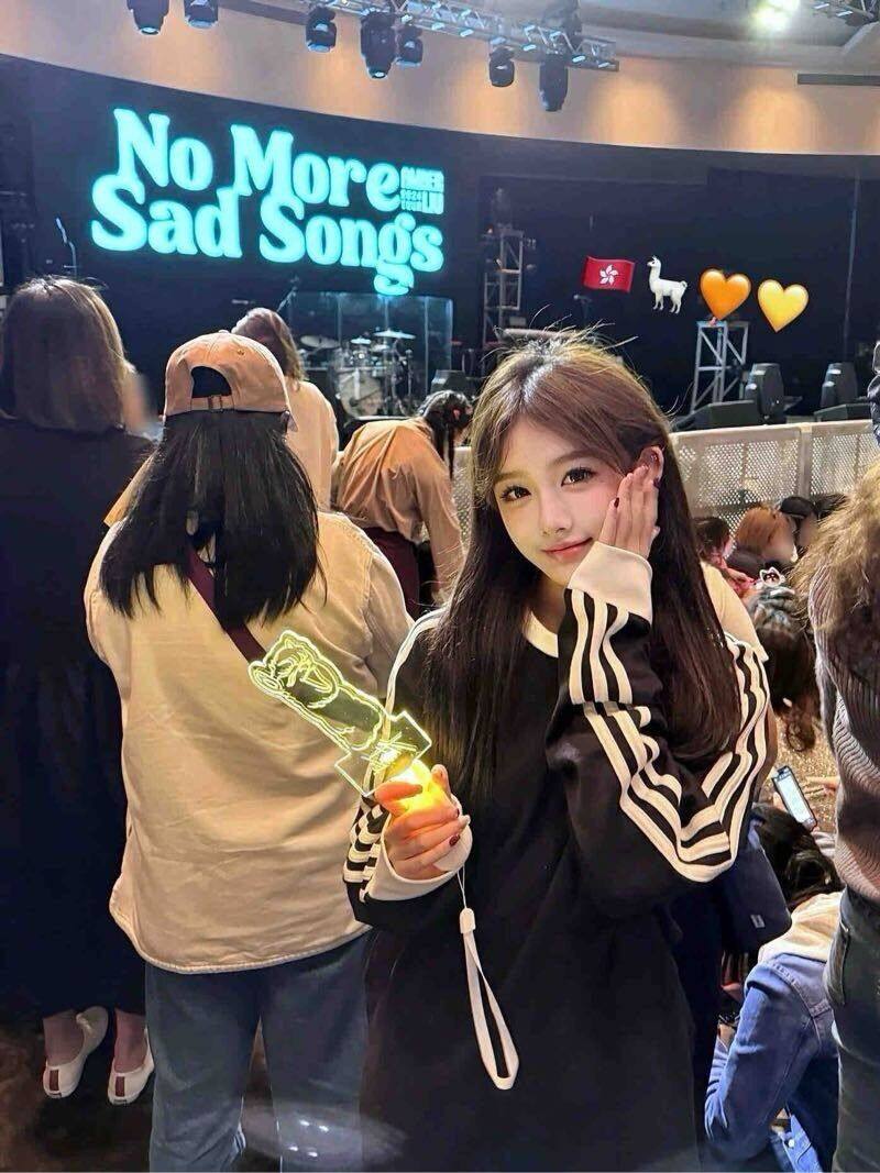 Ins时尚博主小魅