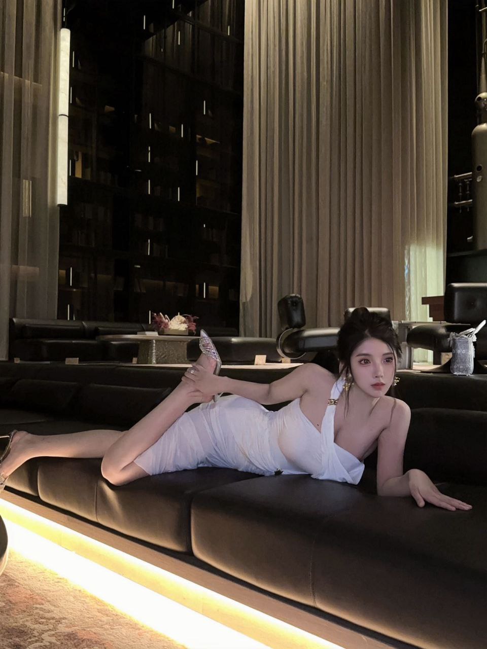 优雅气质女神洛语