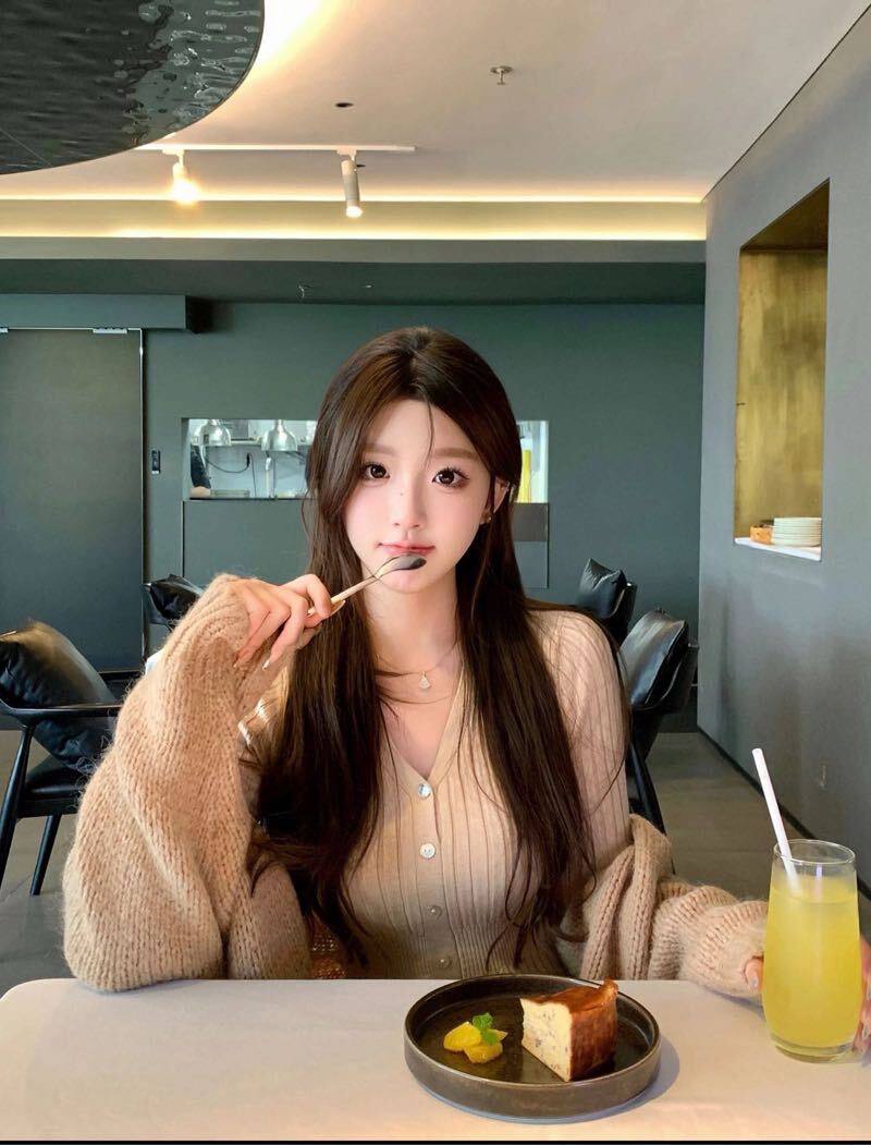 精致小女友若嫣