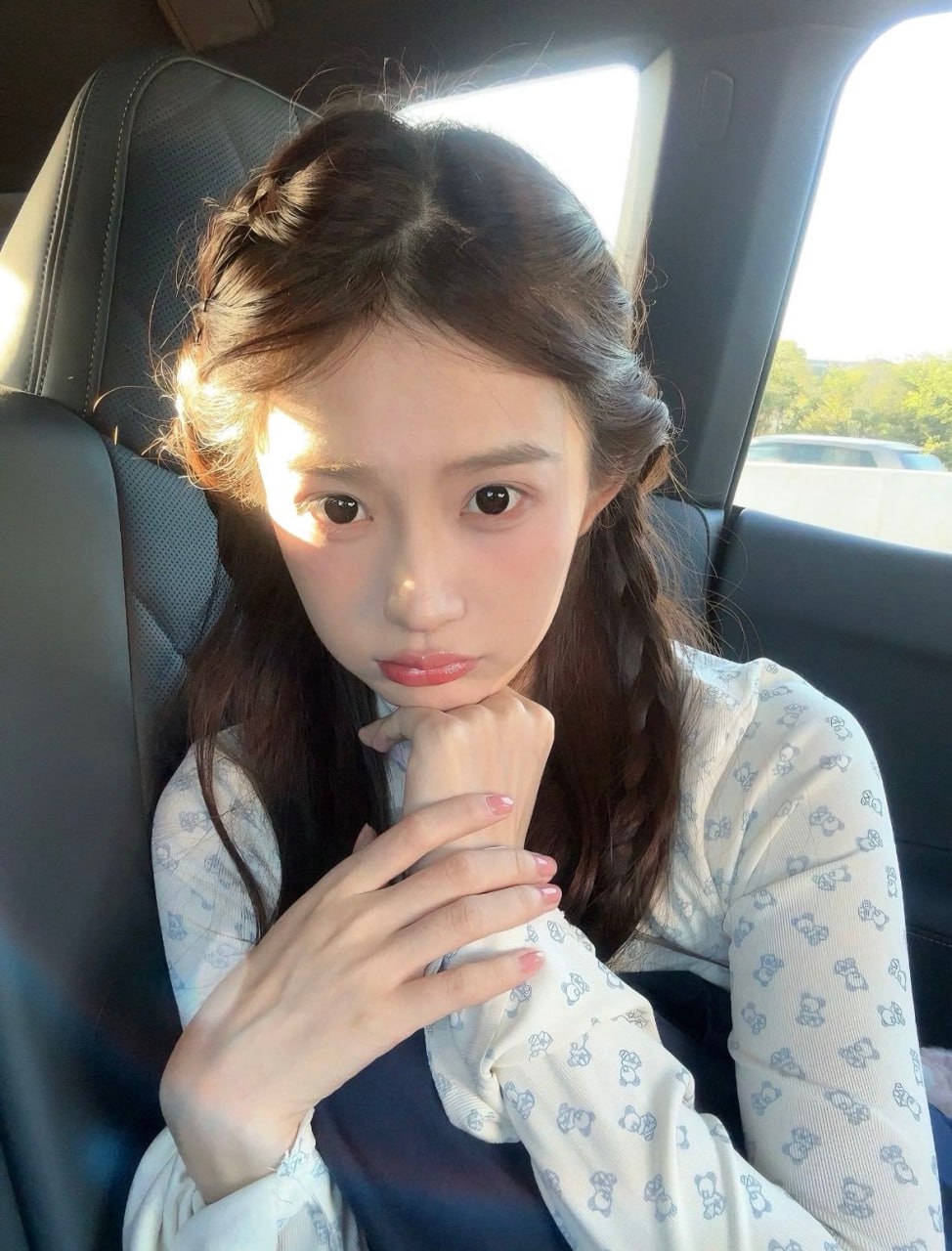 乖巧活泼在校生Nevia