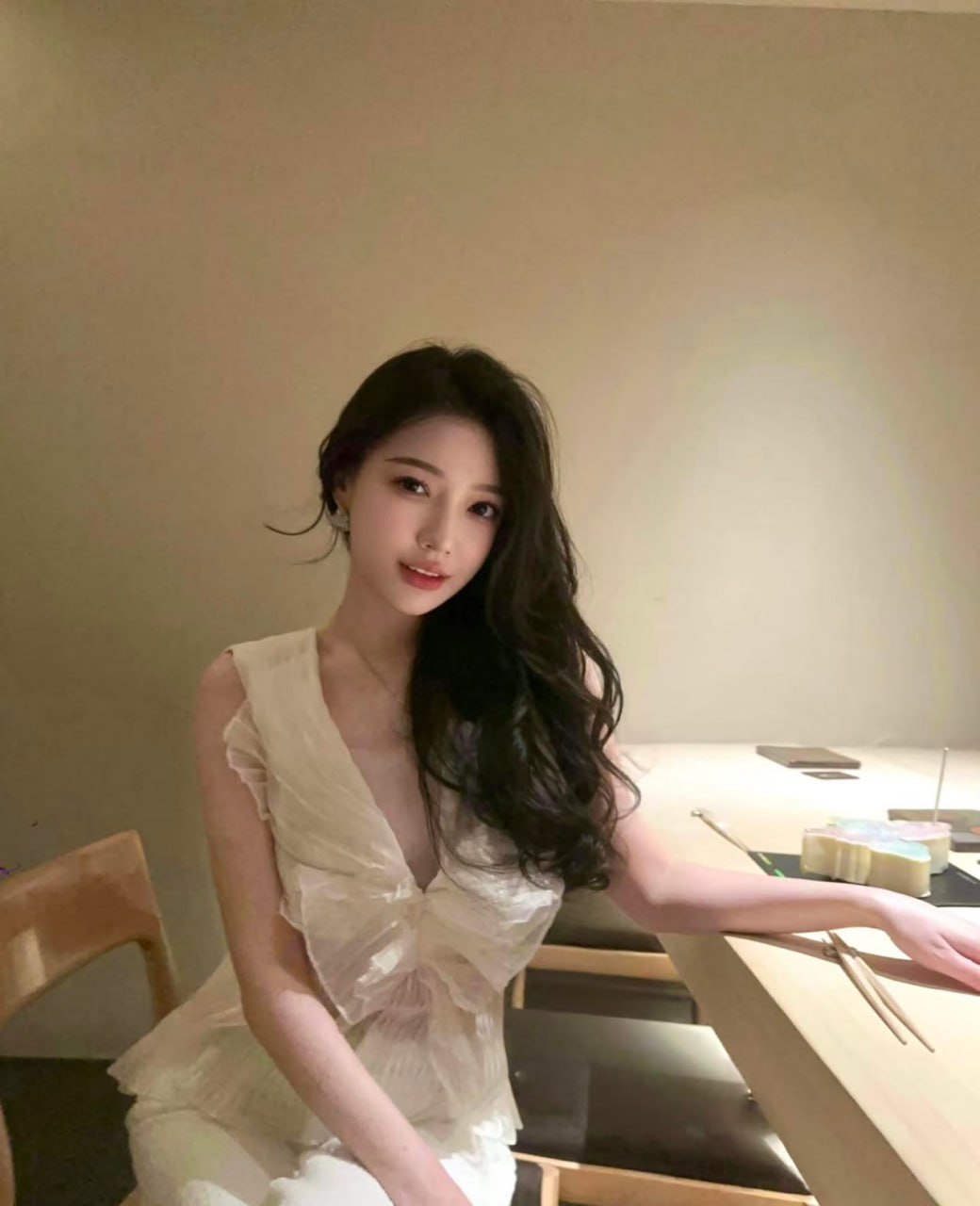 气质出众模特Myris