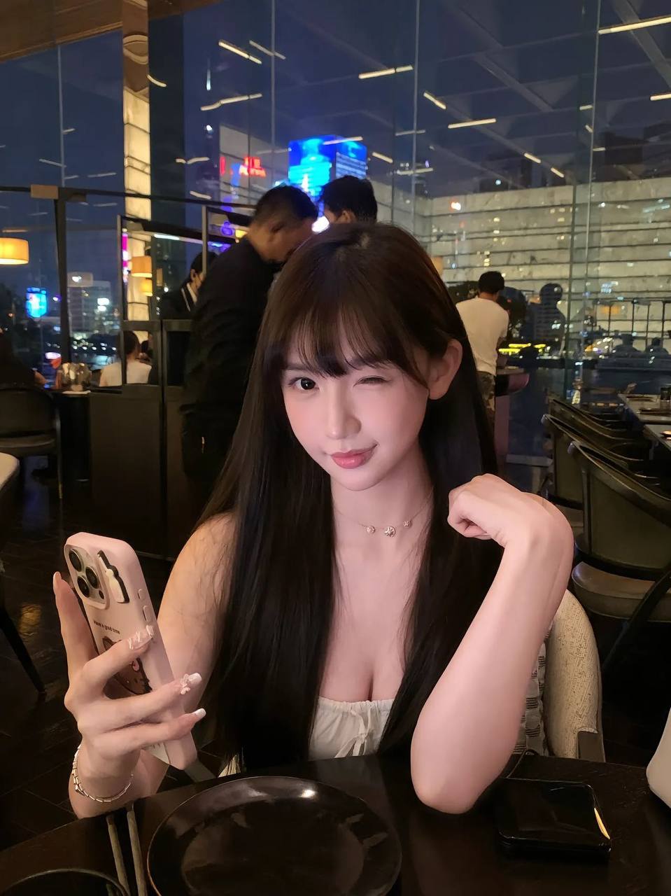 初恋氛围感络兰