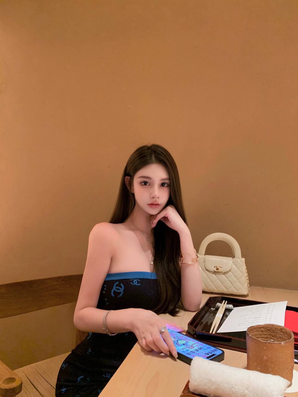 优雅气质佳人Kavor