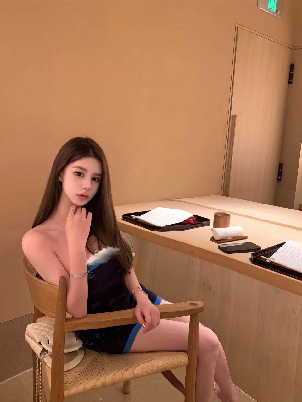 优雅气质佳人Kavor