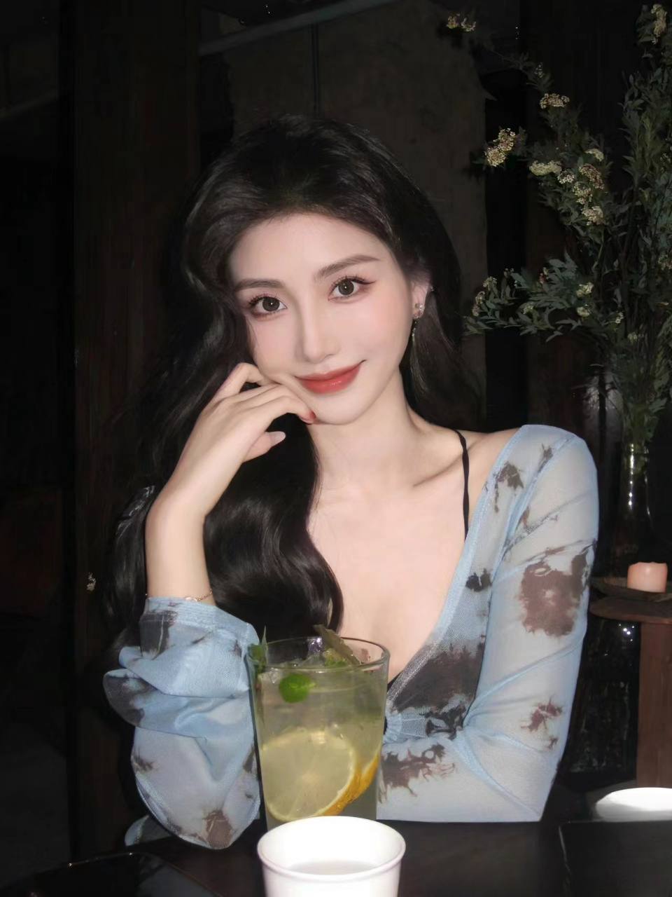 爱舞蹈的御姐Tovin