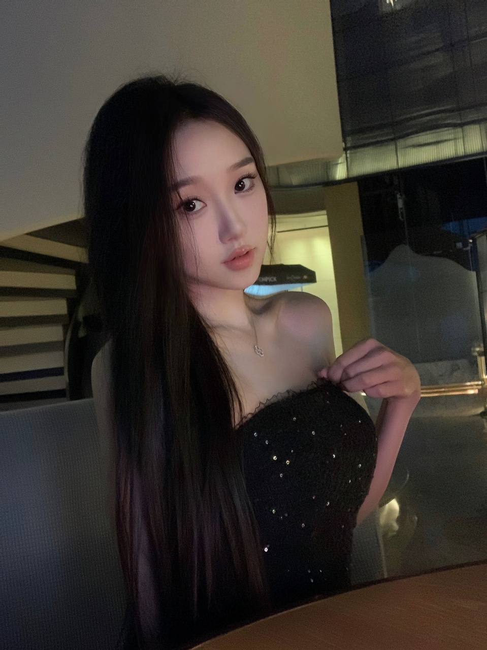 轻薄线条学妹Freya