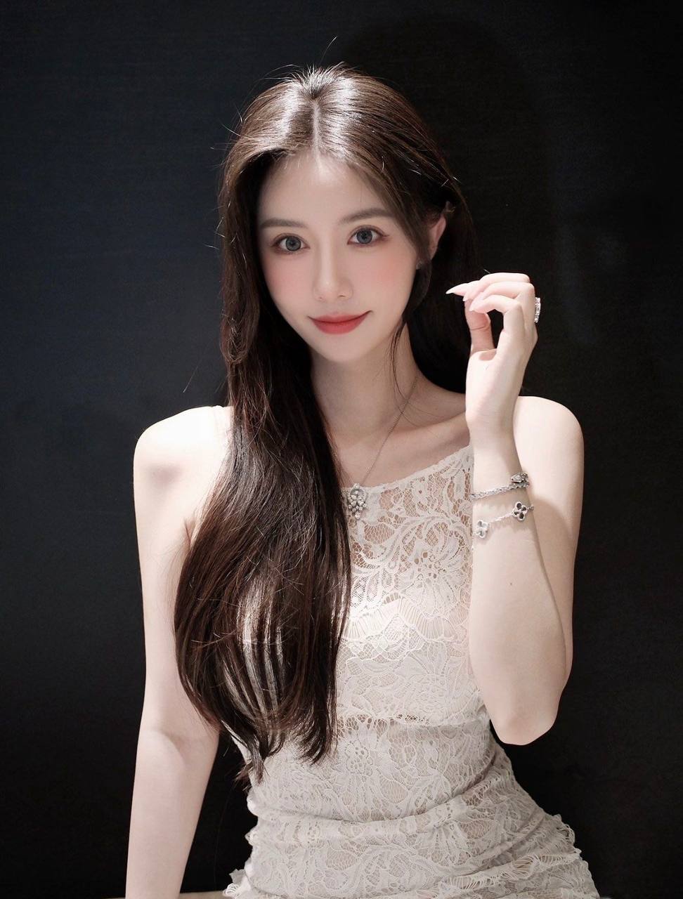 气质清甜平面模特初野