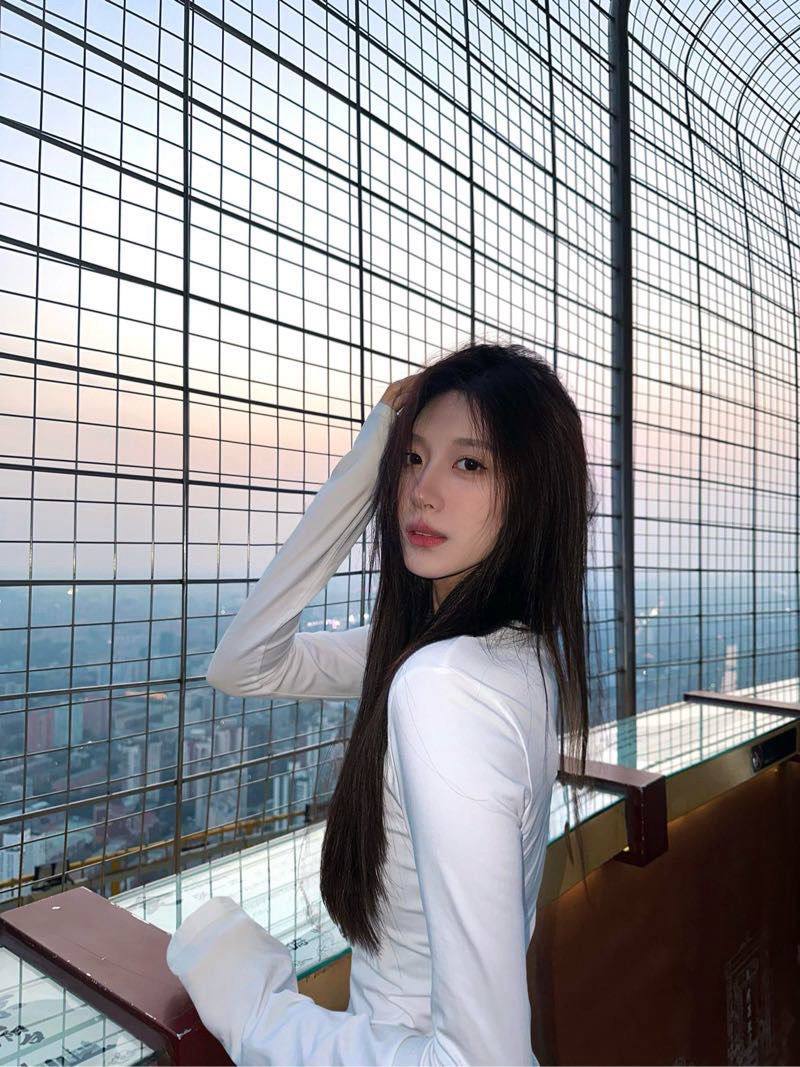 电影学院校花星妍