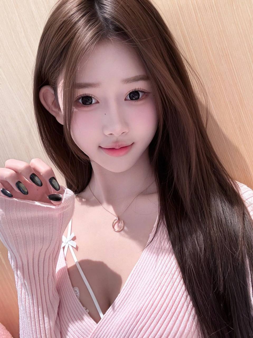 网红美女主播Mia