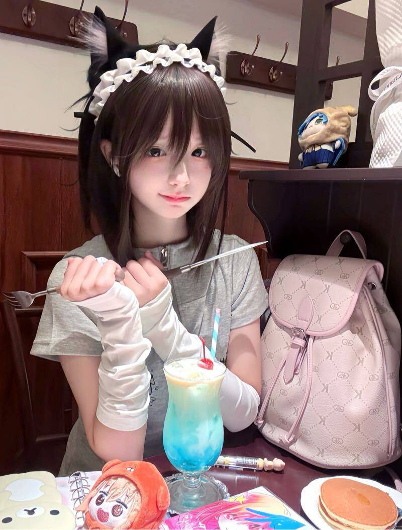 天选原生少萝懒懒