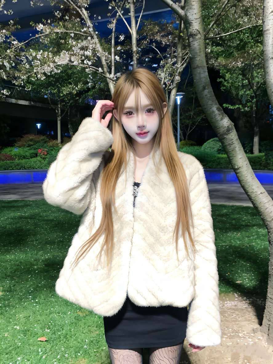 楚楚动人小鹿眼琪琪