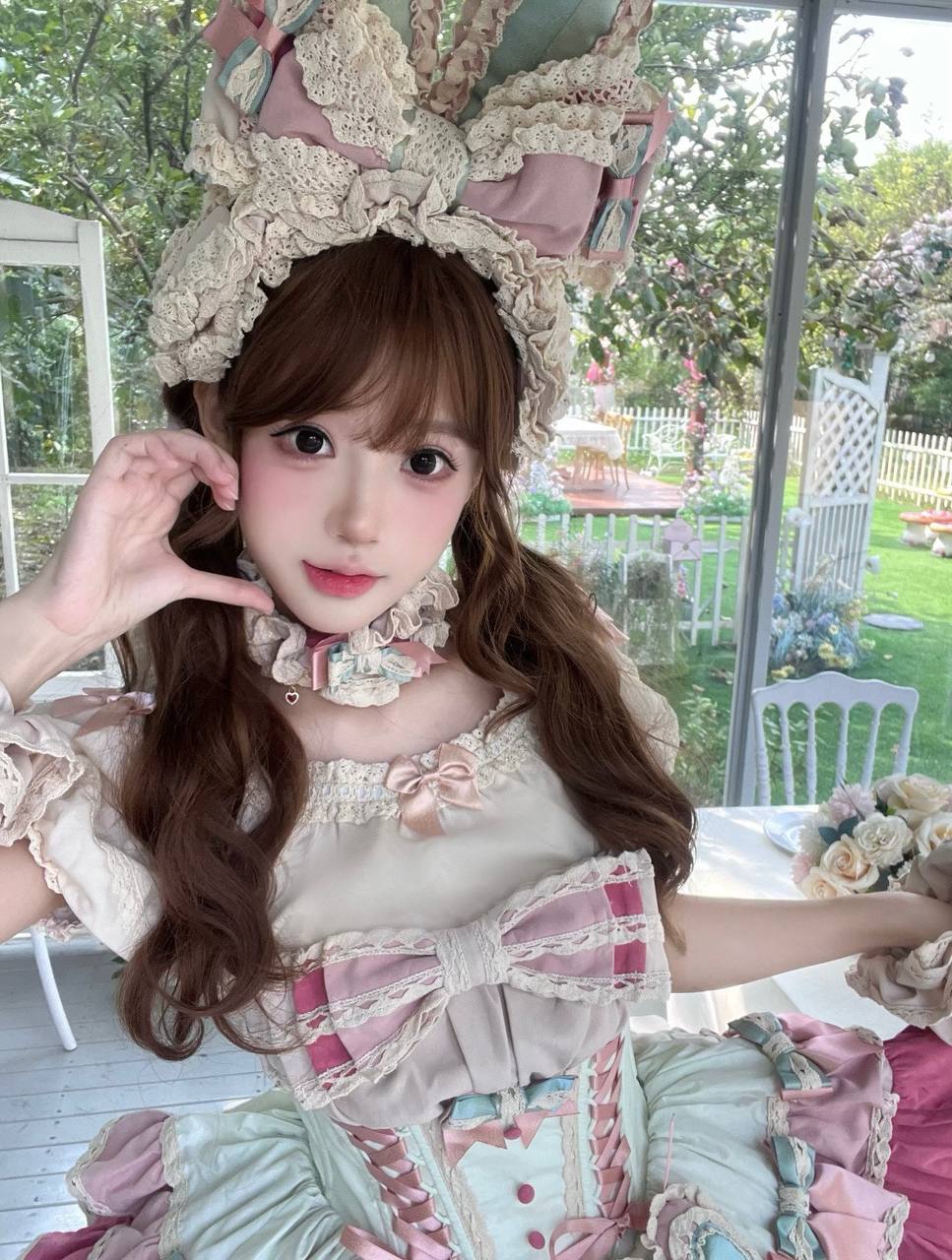 小小只白虎萝莉温菲