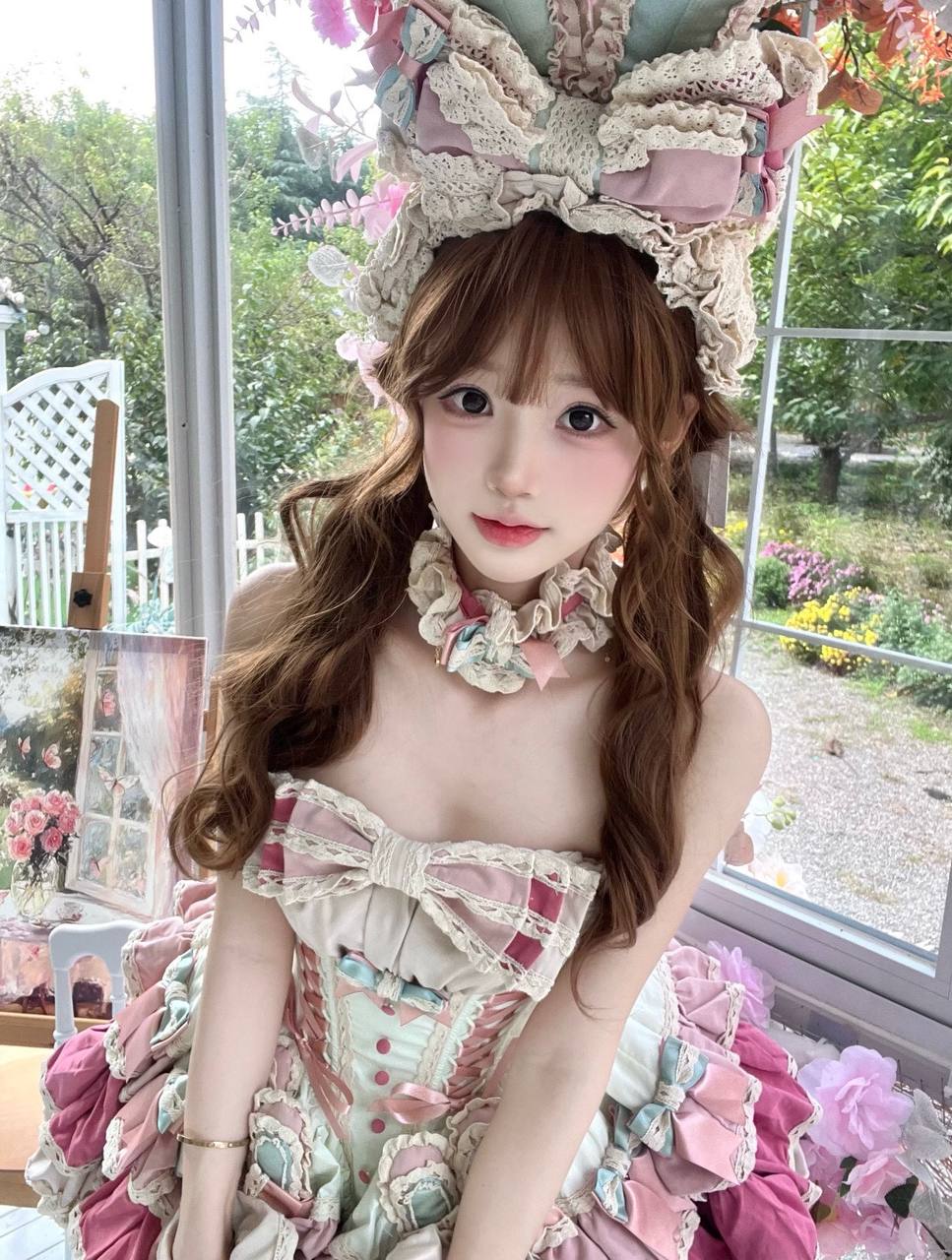 小小只白虎萝莉温菲