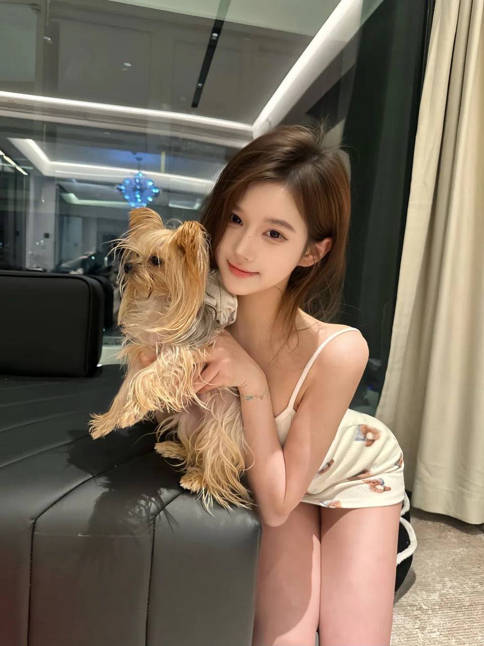性感香唇小姐姐Mirelle