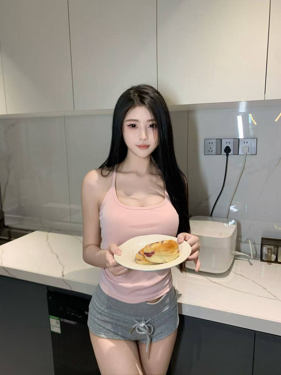 圈外自然女友感Sophie