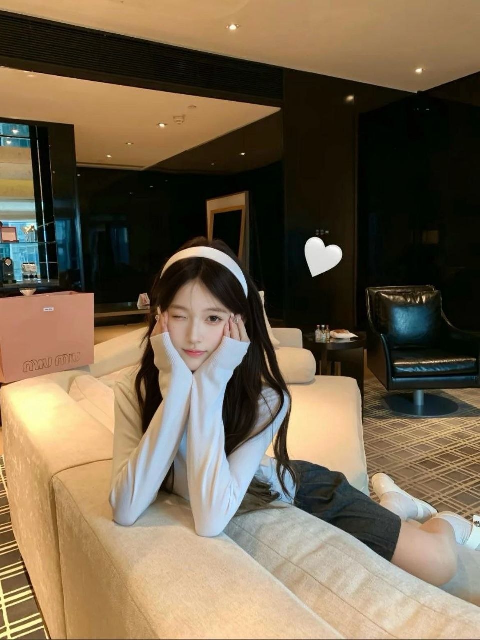 长腿美少女Melanie