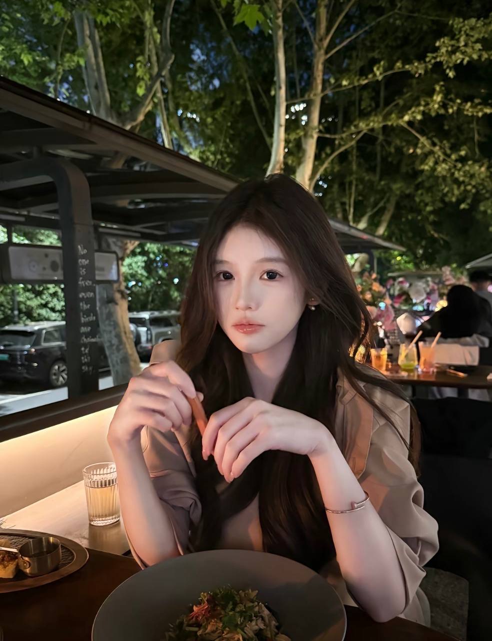 气质清新小甜妹昕雅