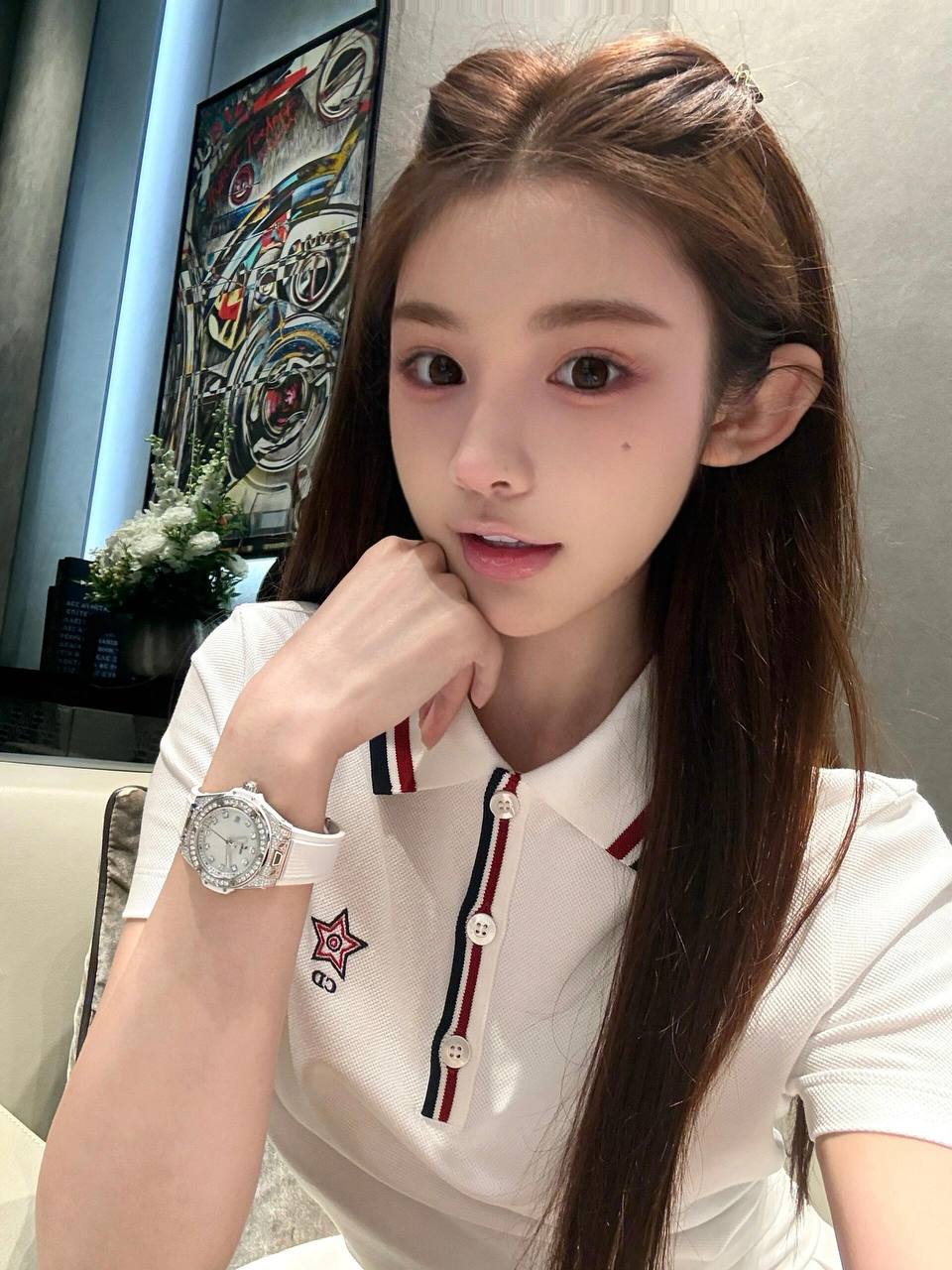 洋气清冷感美少女婧妍