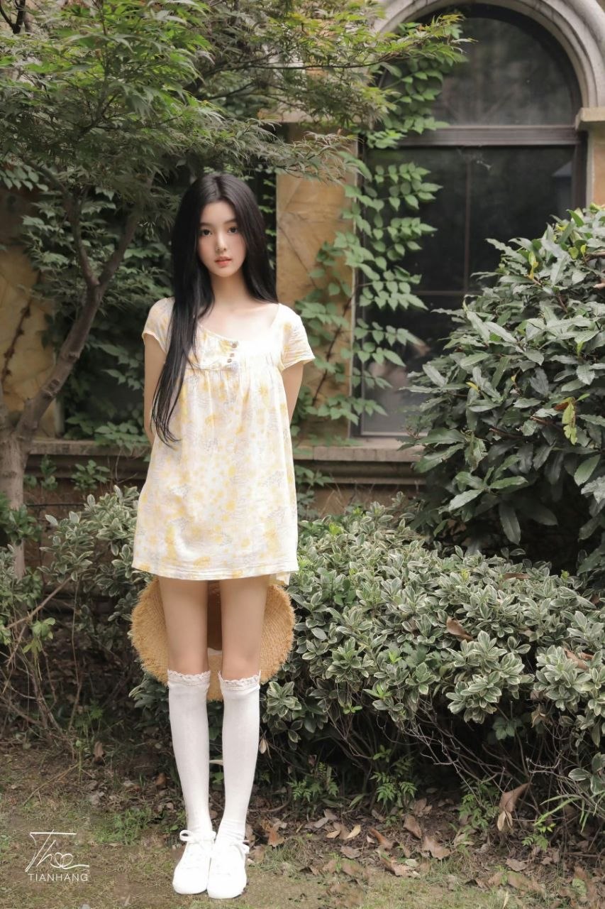 洋气可爱学妹晨玥