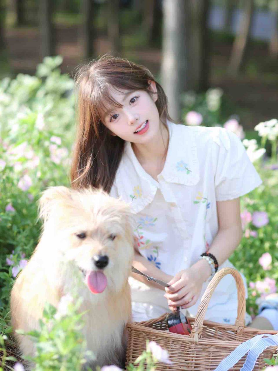 清秀自然脸琦琦
