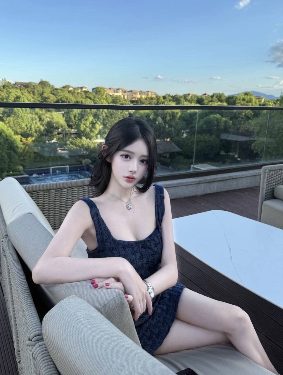 高白纯韩系甜妹Valerie