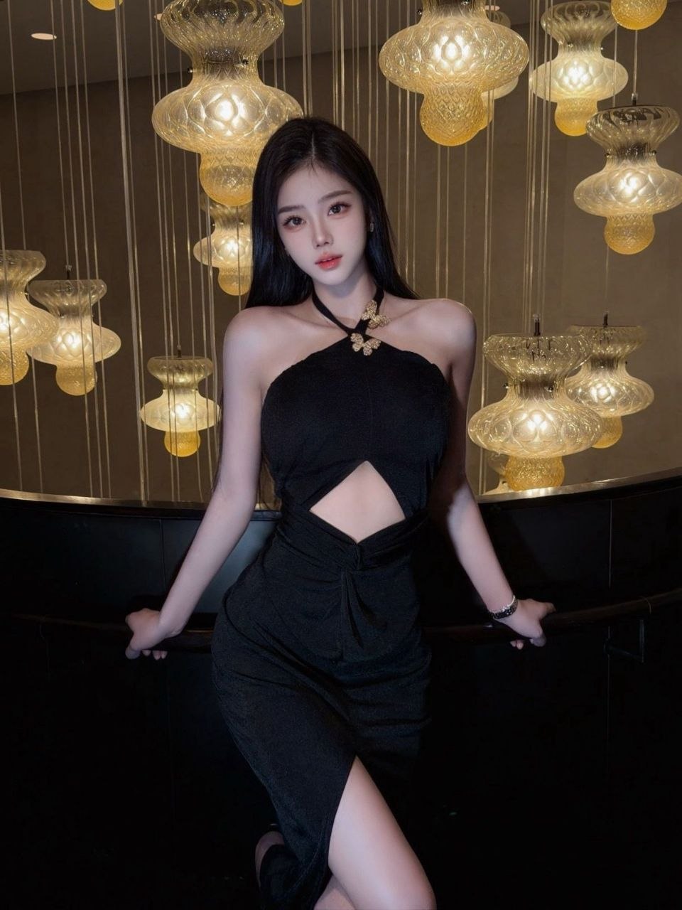 高级御姐婉莹